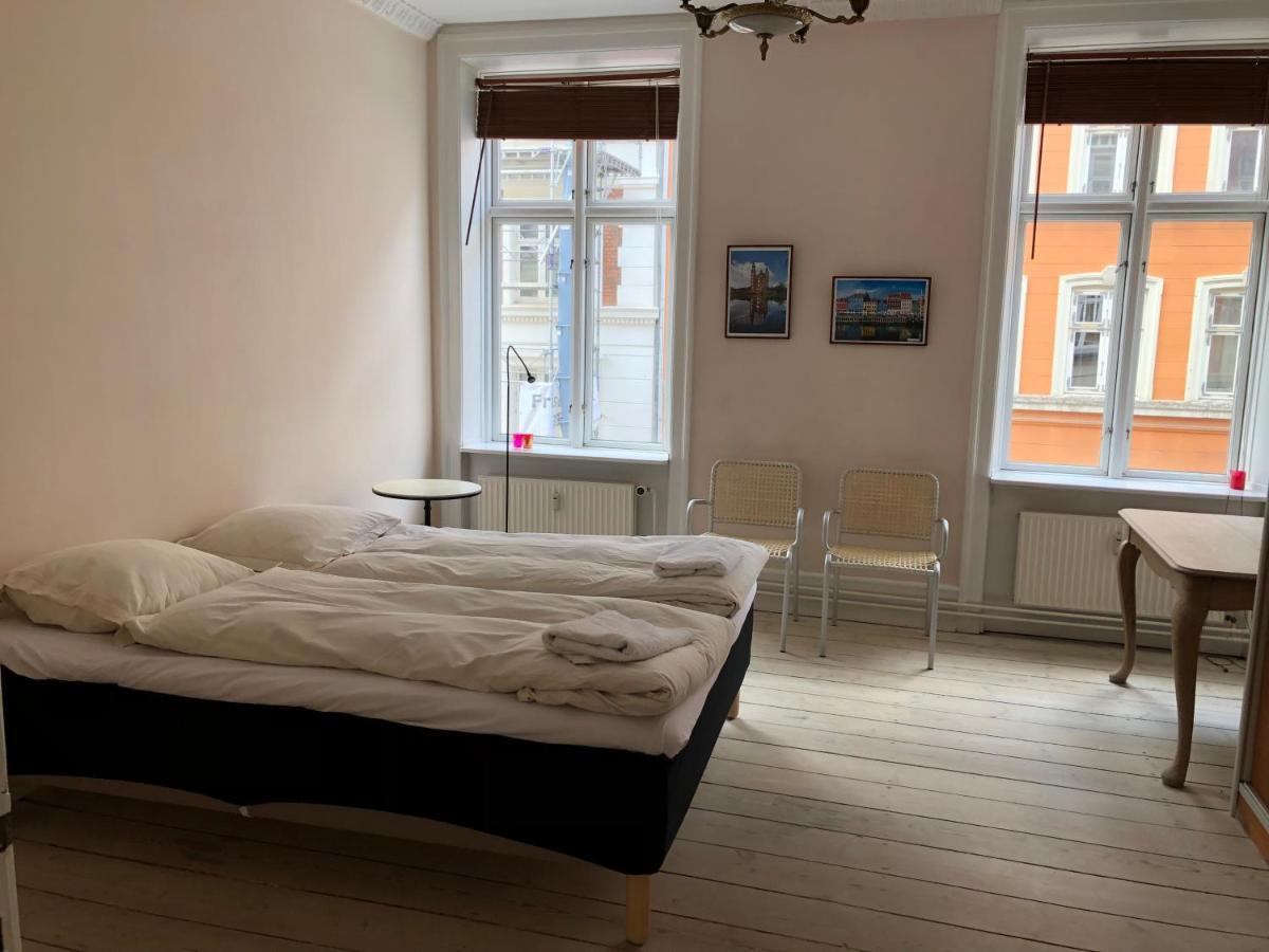 Outhentic Apartment Kopenhagen Bagian luar foto